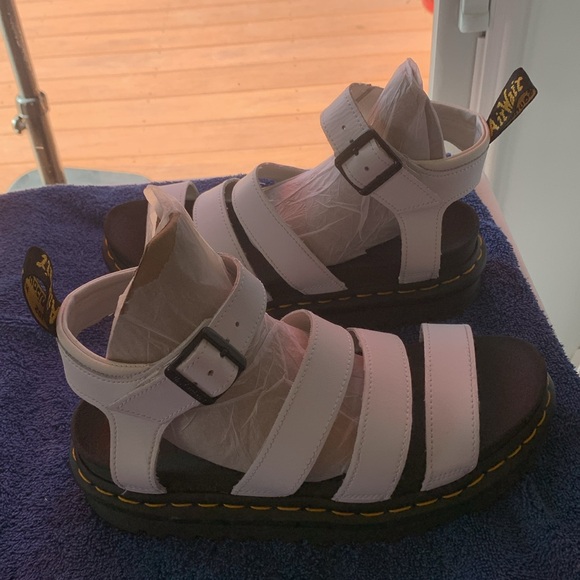 BLAIRE HYDRO LEATHER STRAP SANDALS SZ 7 - Picture 6 of 8